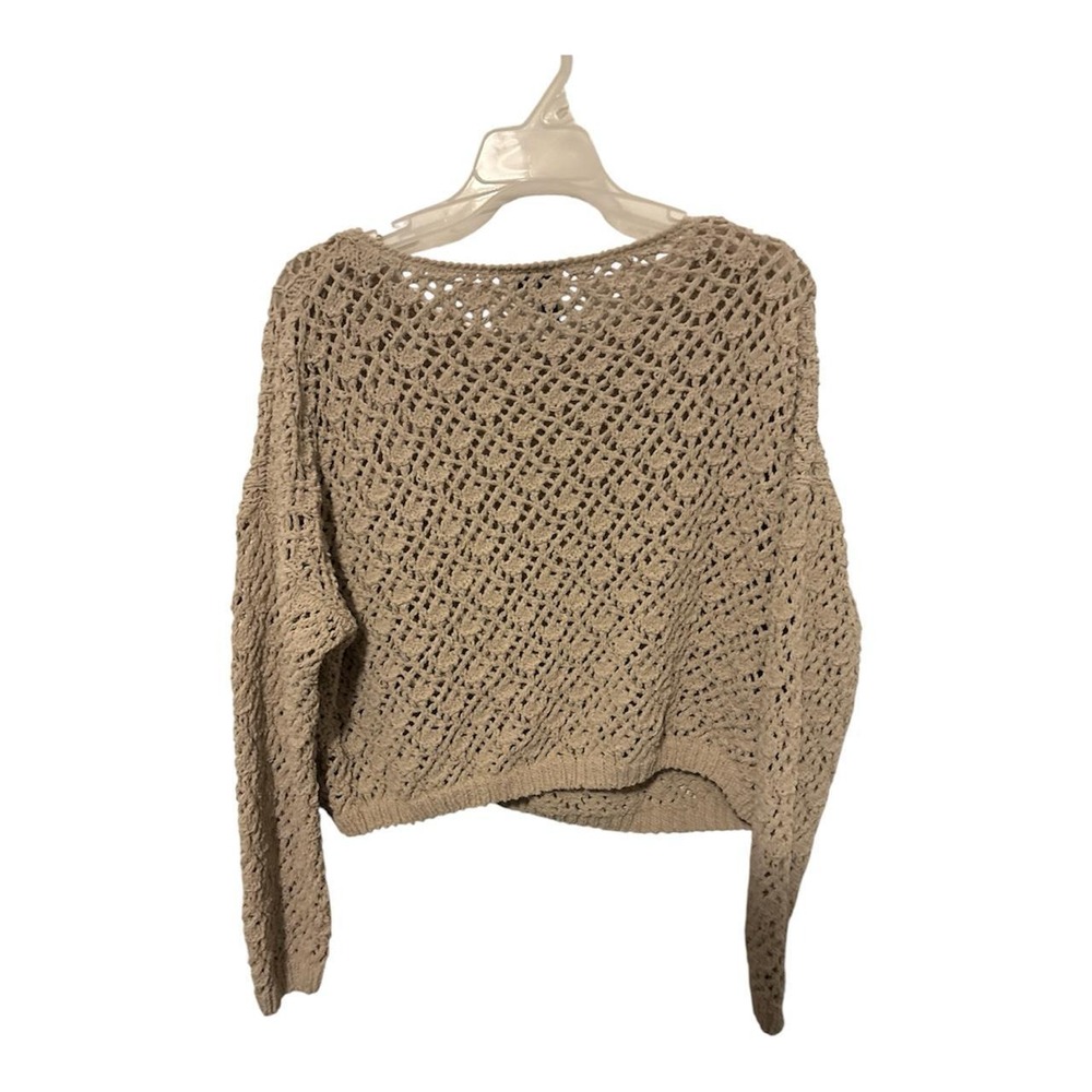 Moon & Madison tan crochet sweater with diamond-shaped knit pattern - Picture 2 of 2